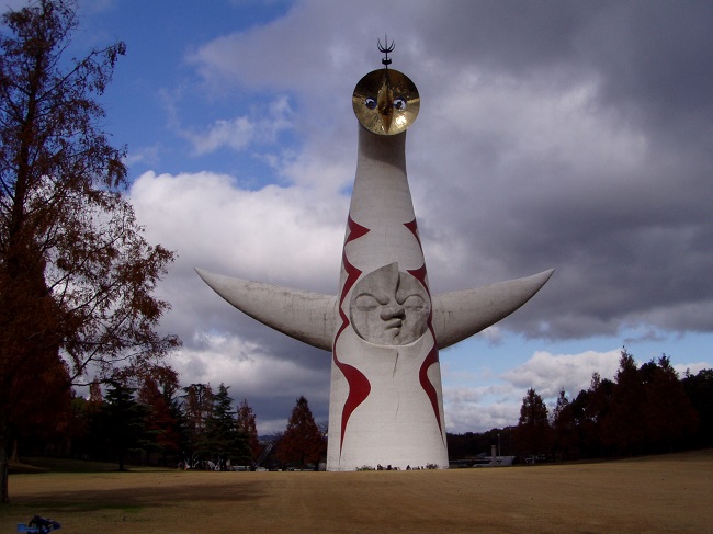 Sonnenturm in Osaka