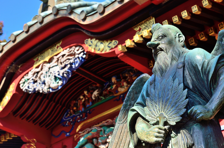 Takaosan Yakuoin mit Tengu-Statue